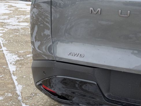 Used 2025 Nissan Murano SV image 34