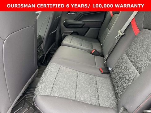 Certified 2025 Chevrolet Colorado Z71 w/ Technology Package image 11