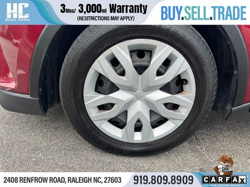 Used 2019 Toyota C-HR LE image 10