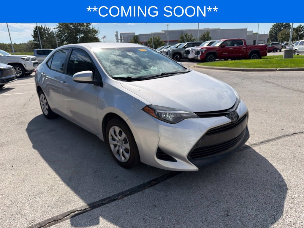 Used 2019 Toyota Corolla LE FWD image 3