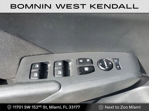 Used 2022 Hyundai Accent SE image 21