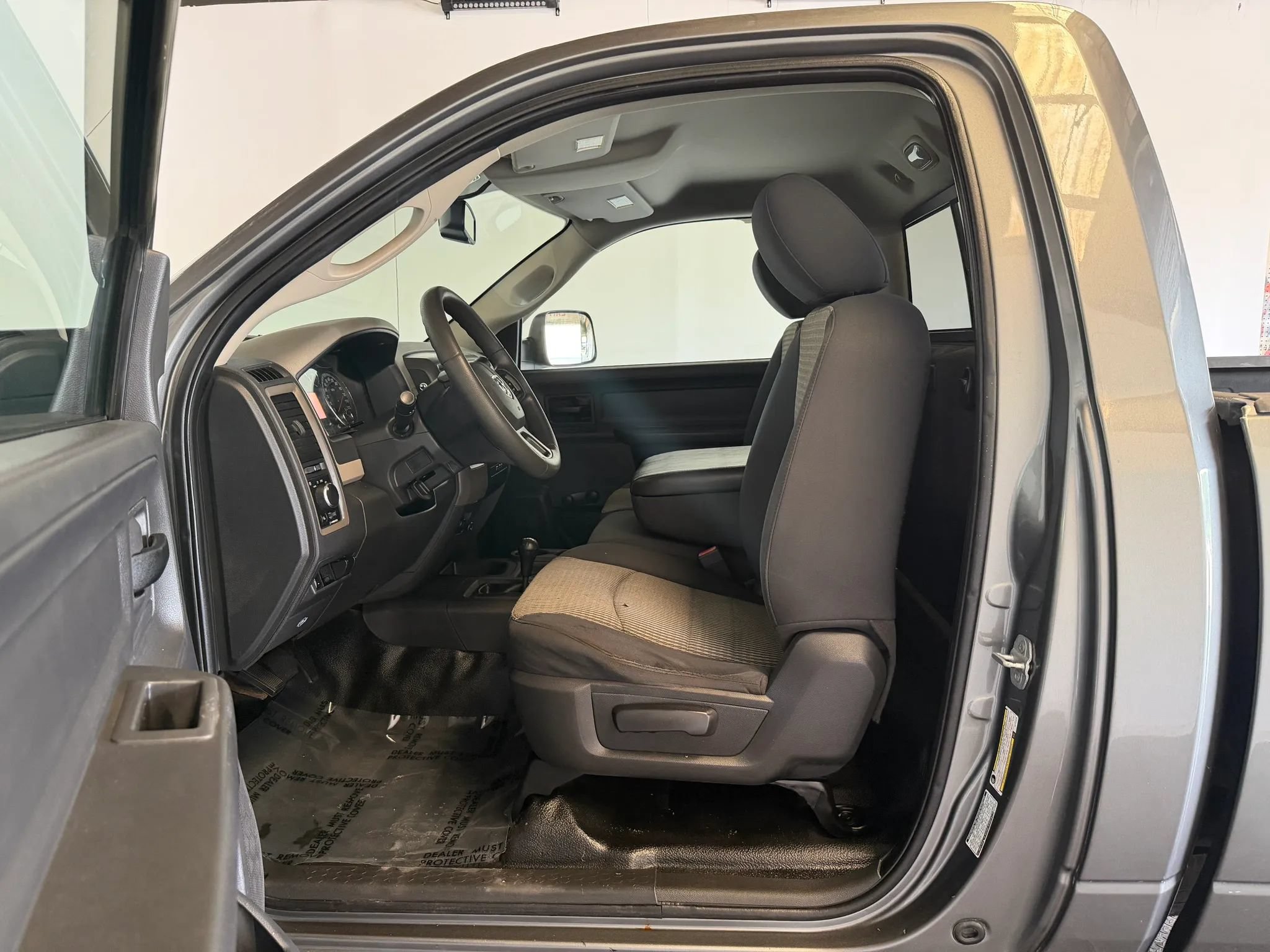 Used 2012 RAM 2500 ST w/ Popular Equipment Group AWD/4WD image 9