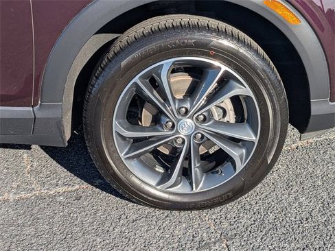 Used 2021 Buick Encore GX Essence w/ Advanced Technology Package image 12