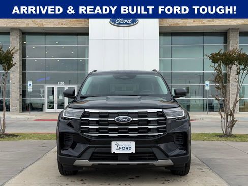 New 2026 Ford Explorer Active RWD image 33