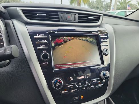 Certified 2022 Nissan Murano SV image 23