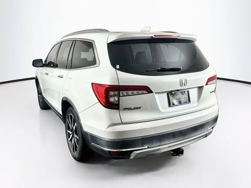 Used 2020 Honda Pilot Touring image 5