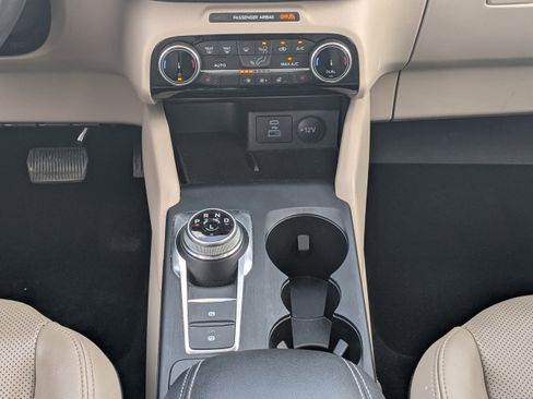 Certified 2022 Ford Escape SEL w/ Technology Package FWD image 20