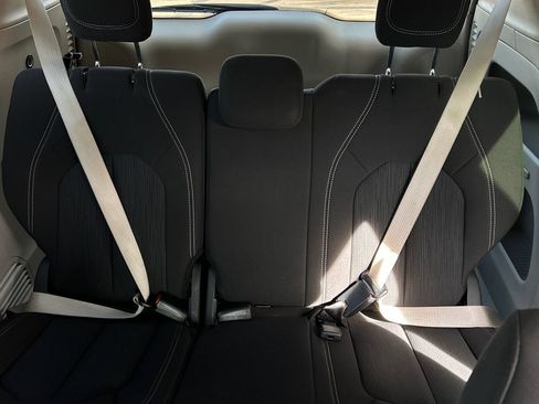 Used 2023 Chrysler Voyager LX FWD image 35
