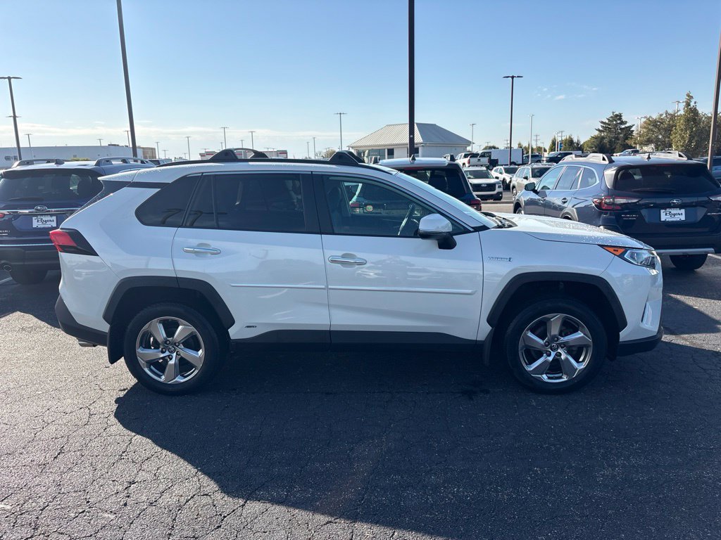 Used 2019 Toyota RAV4 Limited w/ Carpet Mat Package AWD/4WD image 2