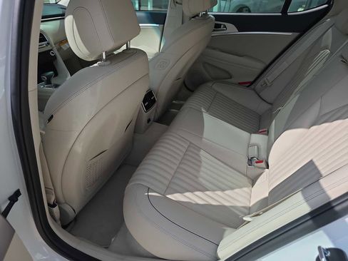 New 2026 Genesis G70 2.5T Prestige image 20