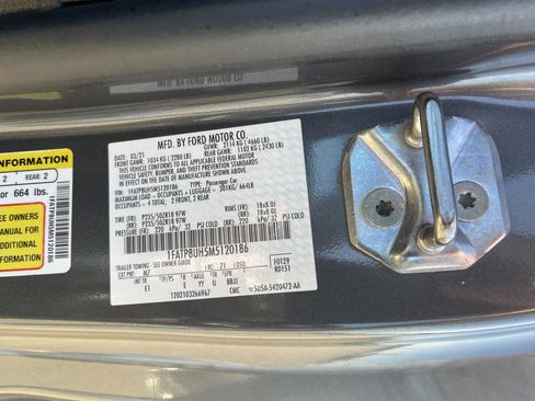 Used 2021 Ford Mustang Premium image 39