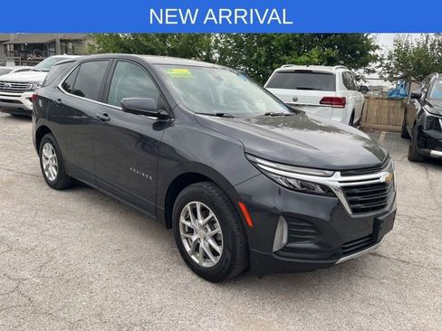 Used 2022 Chevrolet Equinox LT FWD image 1