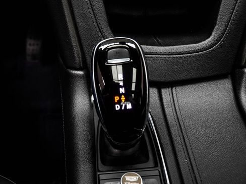 Used 2021 Cadillac XT5 Premium Luxury FWD image 18