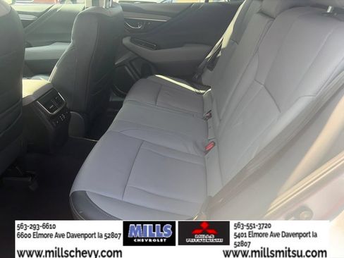 Used 2025 Subaru Outback Limited AWD/4WD image 20