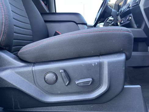 Used 2019 Ford F150 XLT w/ Equipment Group 302A Luxury AWD/4WD image 34