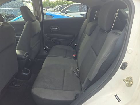 Used 2020 Honda HR-V EX image 6