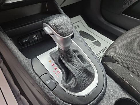 Used 2024 Kia Forte LXS FWD image 26
