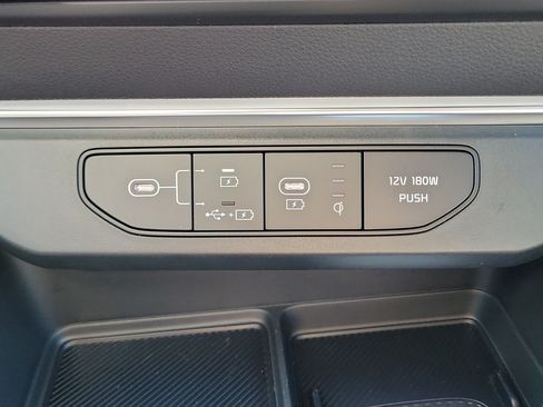 New 2026 Kia Carnival SX Prestige FWD image 34