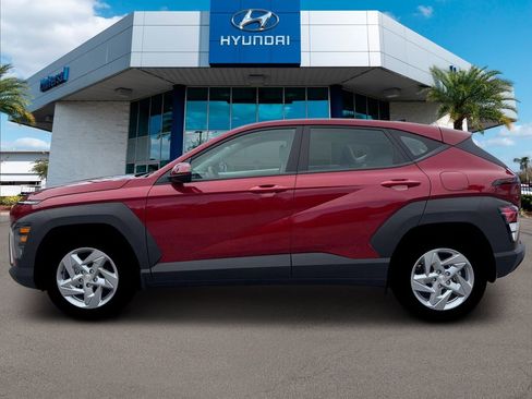 New 2026 Hyundai Kona SE image 3