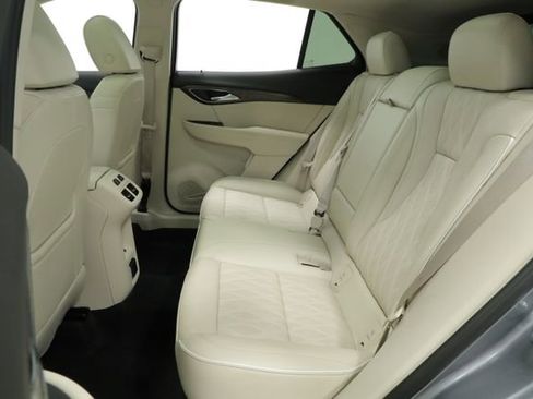 Used 2022 Buick Envision Avenir w/ Technology Package II image 36