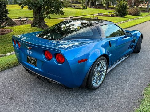 Used 2009 Chevrolet Corvette ZR1 w/ Preferred Equipment Group RWD image 37