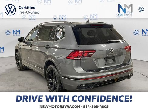 Used 2024 Volkswagen Tiguan SE R-Line image 3