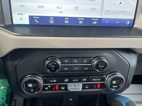 Used 2023 Ford Bronco Wildtrak image 31