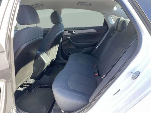 Used 2019 Hyundai Sonata SE image 15