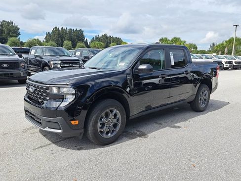 New 2025 Ford Maverick XLT w/ Equipment Group 302A image 4