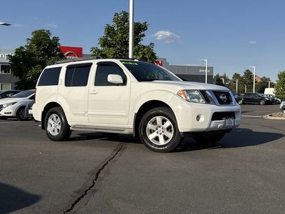 Used 2008 Nissan Pathfinder SE w/ Leather Pkg