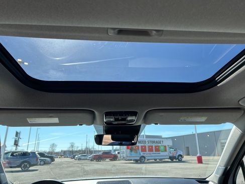 Used 2025 Hyundai Santa Fe Limited image 28