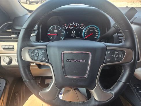 Used 2017 GMC Yukon Denali w/ Open Road Package AWD/4WD image 27