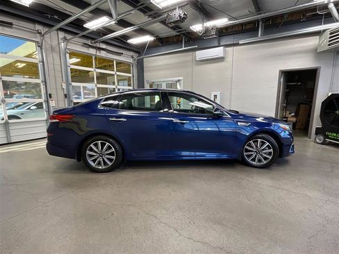 Used 2019 Kia Optima EX image 6