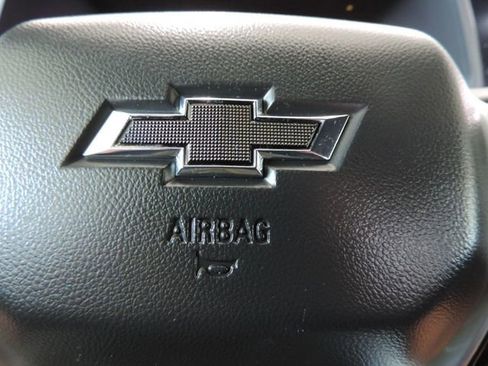 Certified 2025 Chevrolet Colorado Trail Boss AWD/4WD image 28