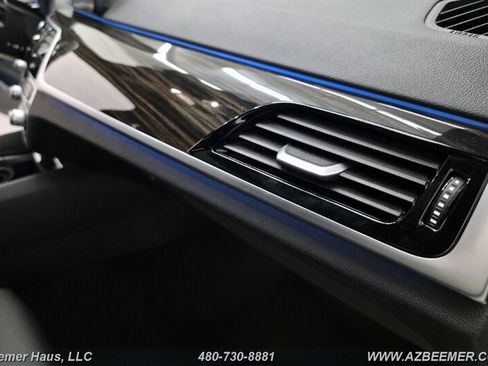 Used 2023 BMW 530e w/ M Sport Package RWD image 36