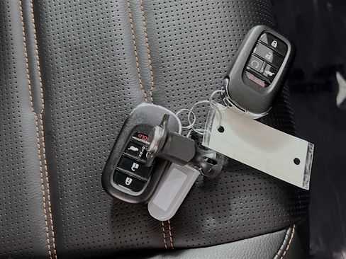 Used 2025 Honda CR-V Sport-L image 36