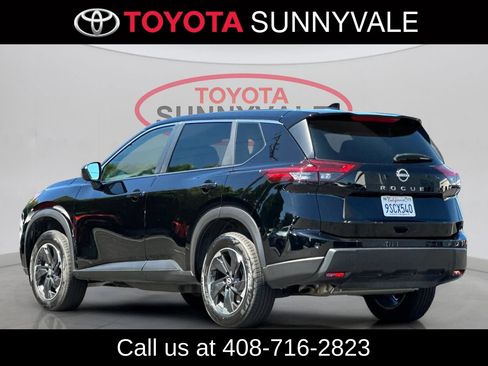 Used 2025 Nissan Rogue SV FWD image 7