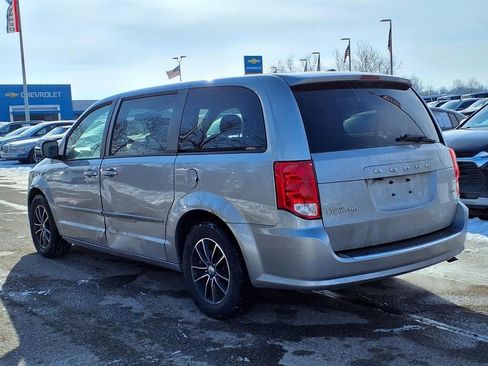 Used 2017 Dodge Grand Caravan GT image 6