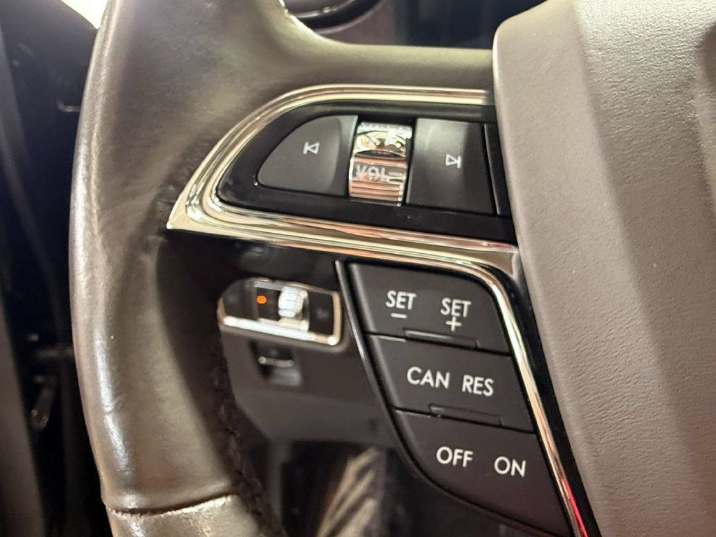 Used 2023 Lincoln Nautilus Reserve AWD/4WD image 20