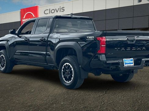 Used 2024 Toyota Tacoma TRD Off-Road image 7