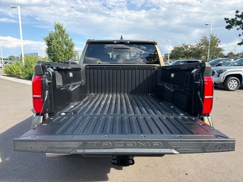 Used 2024 Toyota Tacoma TRD Off-Road w/ TRD Off Road Upgrade Package AWD/4WD image 17