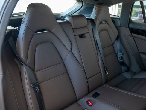 Certified 2023 Porsche Panamera 4S AWD/4WD image 19