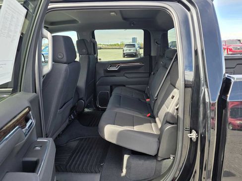 Used 2025 GMC Sierra 1500 Elevation AWD/4WD image 16