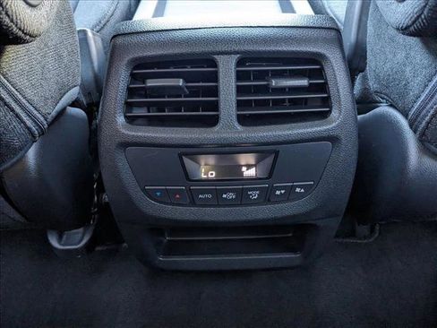 Used 2022 Honda Pilot Sport image 17