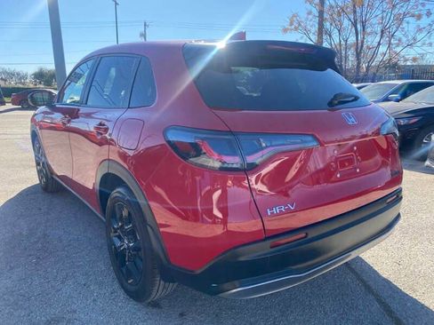 Used 2025 Honda HR-V Sport image 7