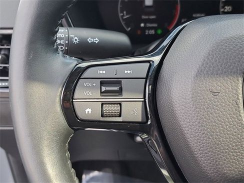 Used 2024 Honda CR-V EX-L image 23
