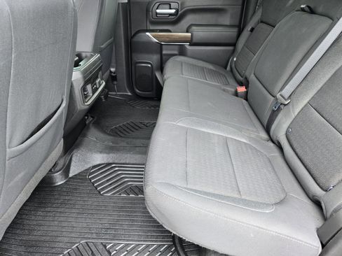 Used 2022 Chevrolet Silverado 1500 LT Trail Boss w/ Convenience Package II AWD/4WD image 29