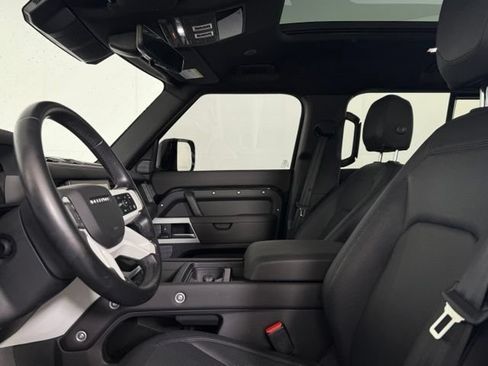 Used 2024 Land Rover Defender 110 S AWD/4WD image 5