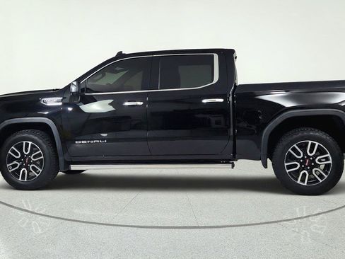 Used 2022 GMC Sierra 1500 Denali AWD/4WD image 4