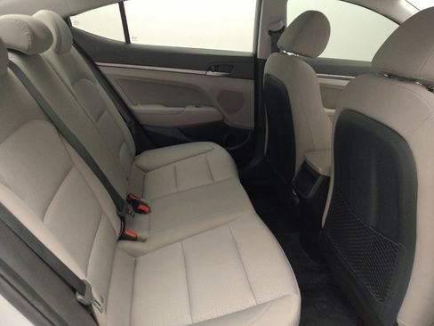 Used 2018 Hyundai Elantra Value Edition FWD image 19